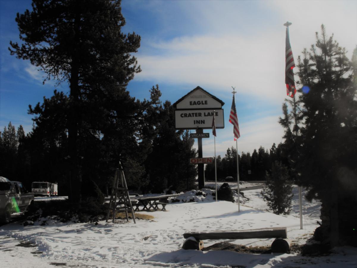 Eagle Crater Lake Inn Chemult Exterior photo