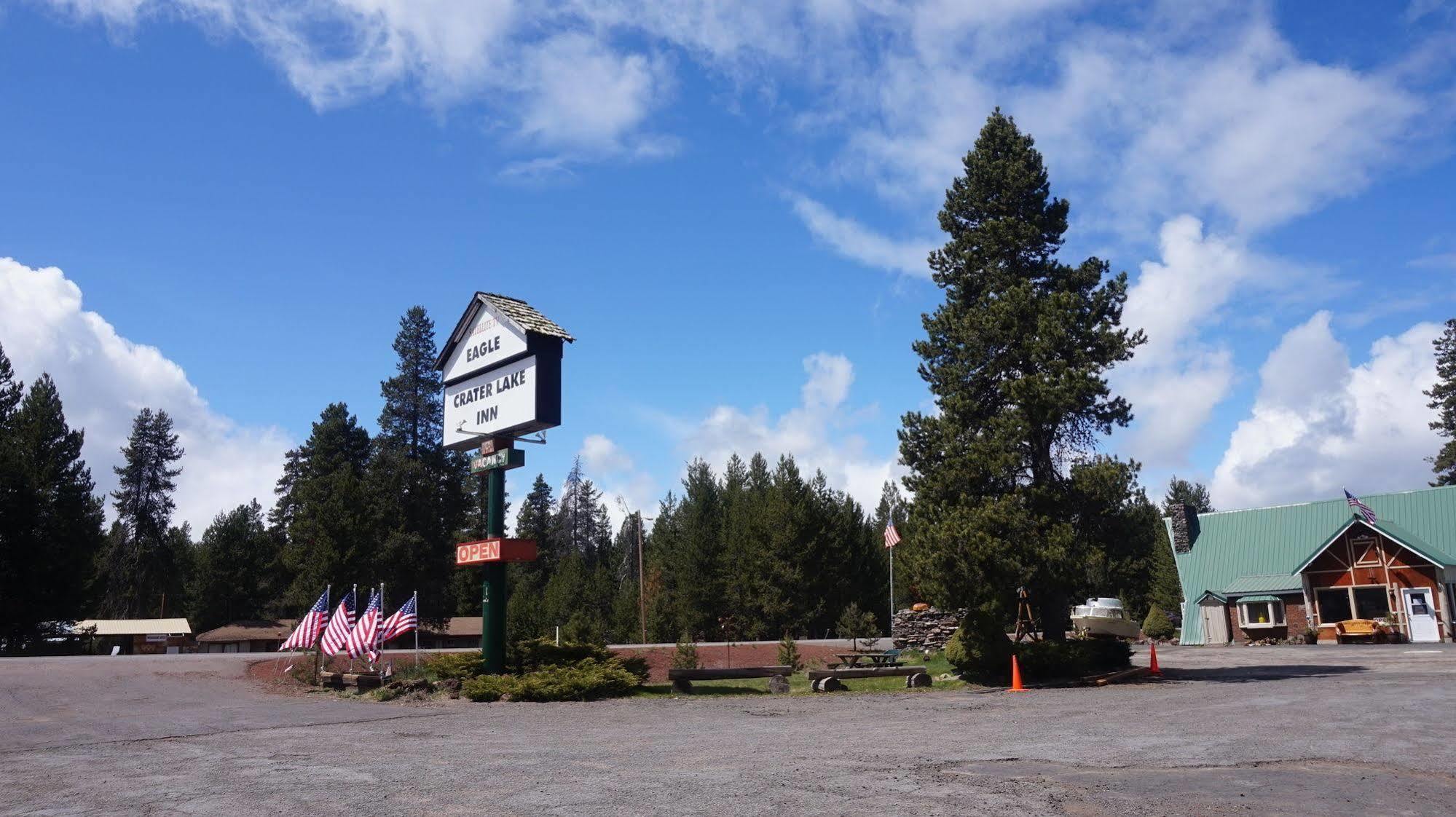 Eagle Crater Lake Inn Chemult Exterior photo